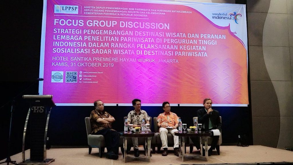 Strategi Pengembangan Destinasi Wisata Dan Peranan Lembaga Penelitian Pariwisata Di Perguruan Tinggi Indonesia | Uiupdate